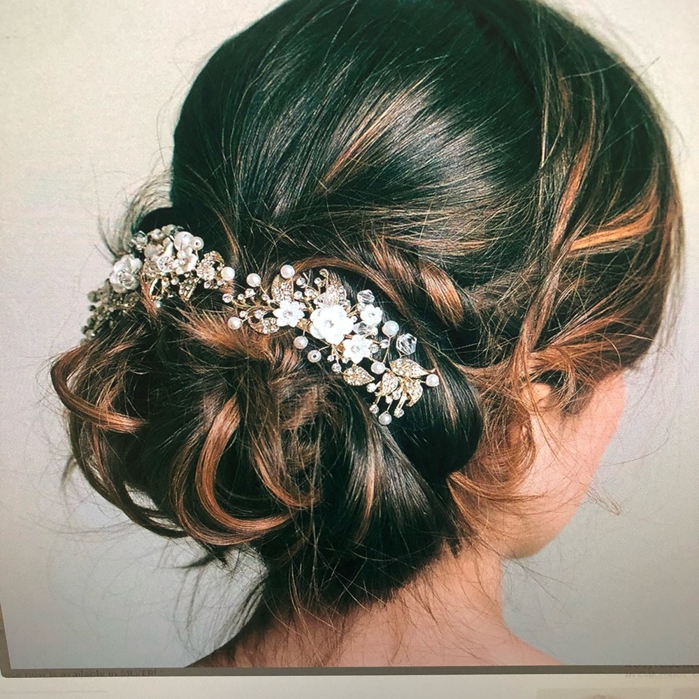 Meet your Posher, Esther